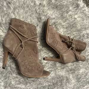 Dolce Vita "Hasel" Taupe Suede Ankle Bootie 7